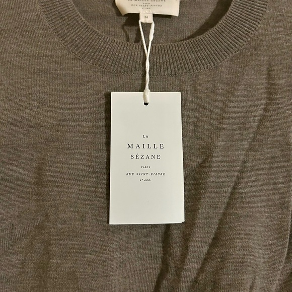 ✨NWT✨ Sézane 100% Merino Wool Fitted Crew Neck Buttoned Sleeve Sweater Taupe - M - Picture 3 of 12